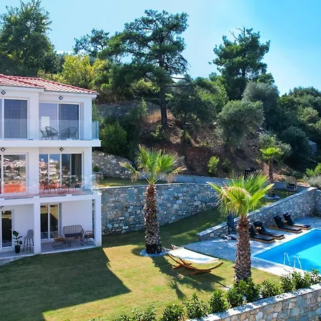 Kefi Luxury